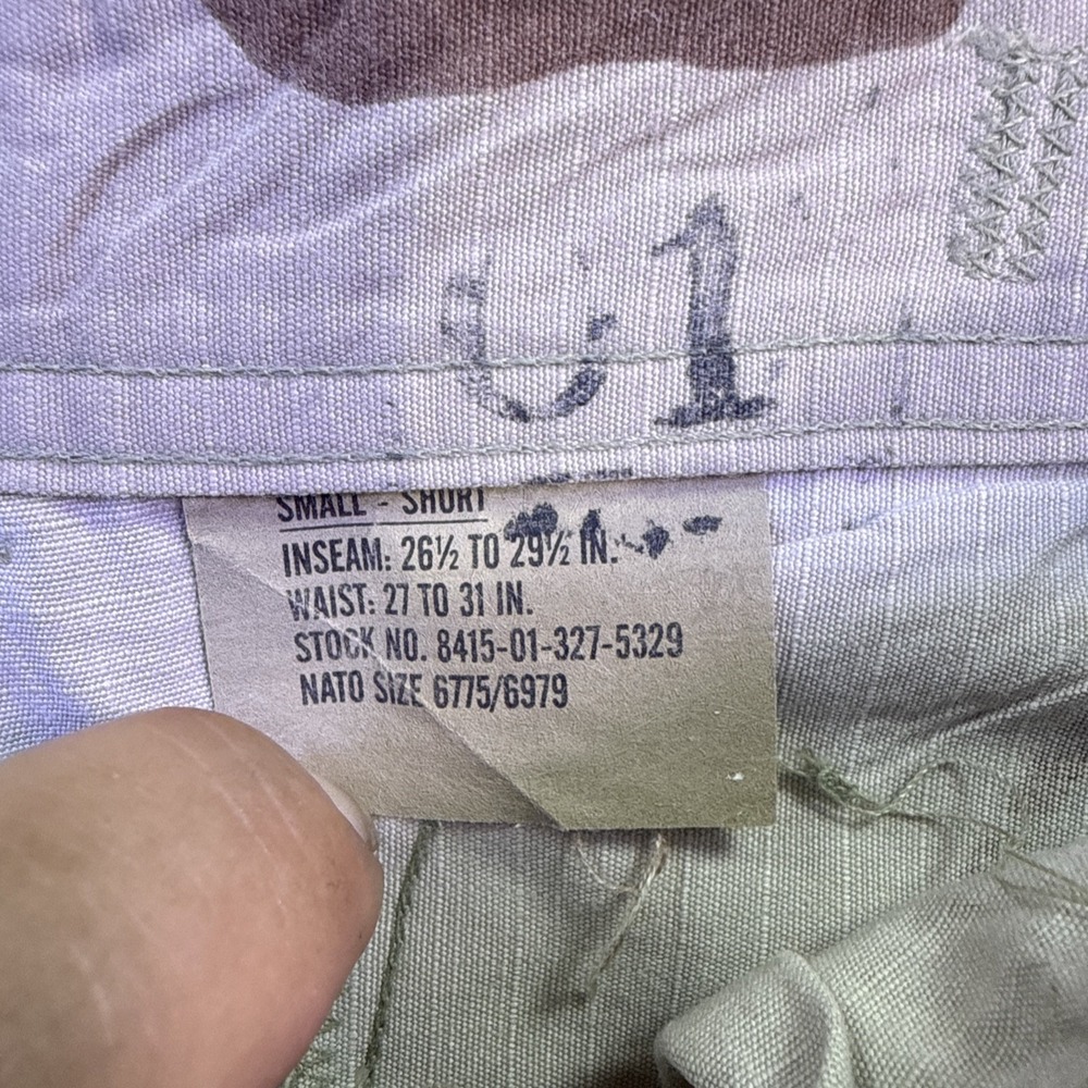 US Military Desert Camouflage Pattern 3 Color Combat Trouser Small Short 26.5-29 - Picture 5 of 7